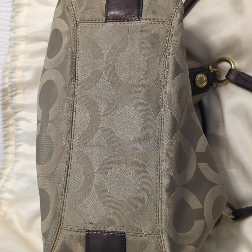 Coach Khaki Purse, Dark Brown Leather and Gold Accents - Picture 6 of 12